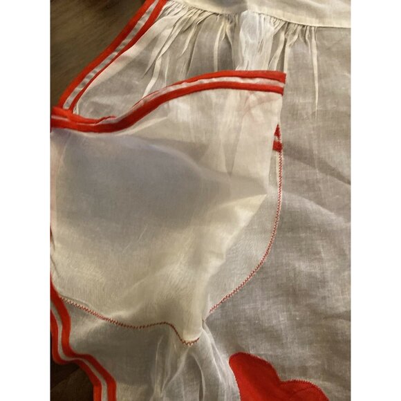 Red & White Heart Pattern Waist Apron By Carmen Lee - Picture 3 of 5